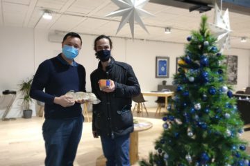 Ruben Sarfati et Eric JANVIER de l'association des Riverains de la Pie chez King immobilier pour le foie gras