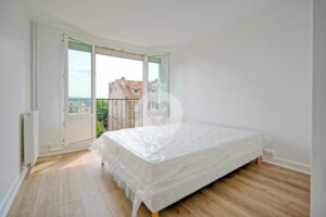 T2 A LOUER MEUBLE PARC SAINT MAUR CHAMBRE