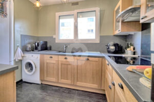 APPARTEMENT T4 QUARTIER LES MURIERS VENDU PAR ERIC J IMMOBILIER