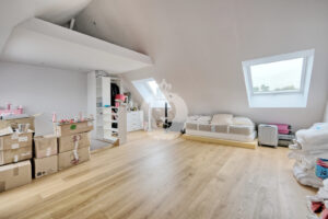 MAISON VENDUE PAR ERIC J IMMOBILIER QUARTIER LES MURIERS