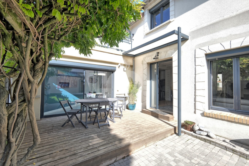 pavillon refait a neuf vendu quartier les Muriers par King immobilier Eric J immobilier