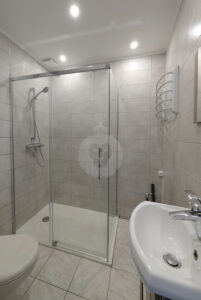 T2 A LOUER NU QUARTIER LES MURIERS SAINT MAUR DES FOSSES