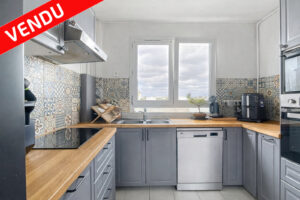 T3 VENDU AU MURIERS 90 AVENUE DE BONNEUIL PAR ERIC J IMMOBILIER