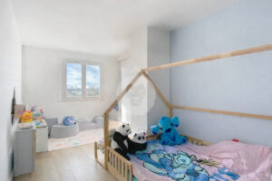 T3 FAMILIAL A VENDRE RESIDENCE LES MURIERS