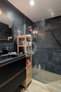 STUDIO LOUE MEUBLE A VENDRE LA VARENNE SAINT HILAIRE PAR KING IMMOBILIER